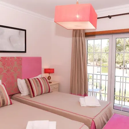 Casa Querida Сasa de vacaciones Óbidos